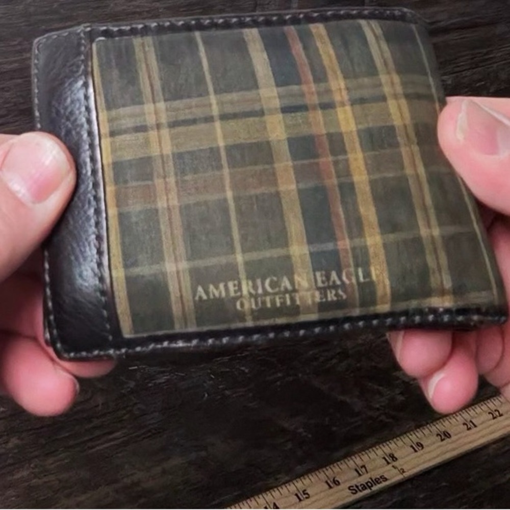 American Eagle Outfitters Checkered Leather Wallet Men’s Card Holder - Picture 4 of 5
